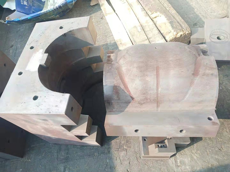 新三江塑业取得多腔精密成型注塑模具专利实现多型腔产品规格一致(图1)